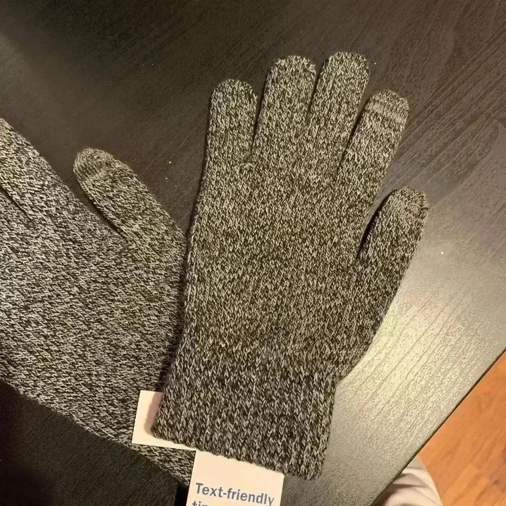 Gray Gloves Text Friendly NWT
